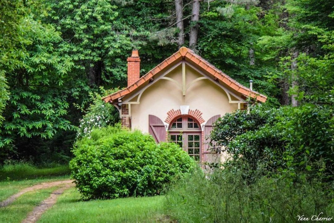 Domaine Des Roches Blanches Le Pin (Deux-Sevres) Exterior foto